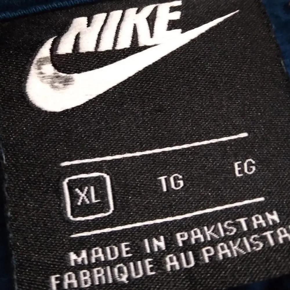 Nike Logo Pullover Hoodie Sweatshirt